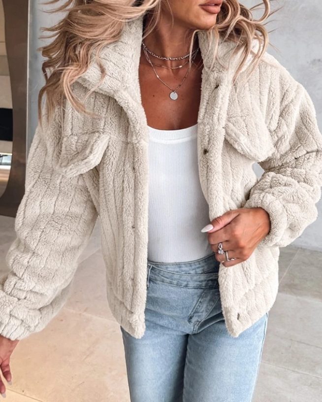 Women's Jacket – Oversized Sherpa