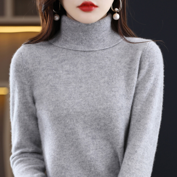 Women's Elena Cashmere Turtleneck in Blue | Invictora.com