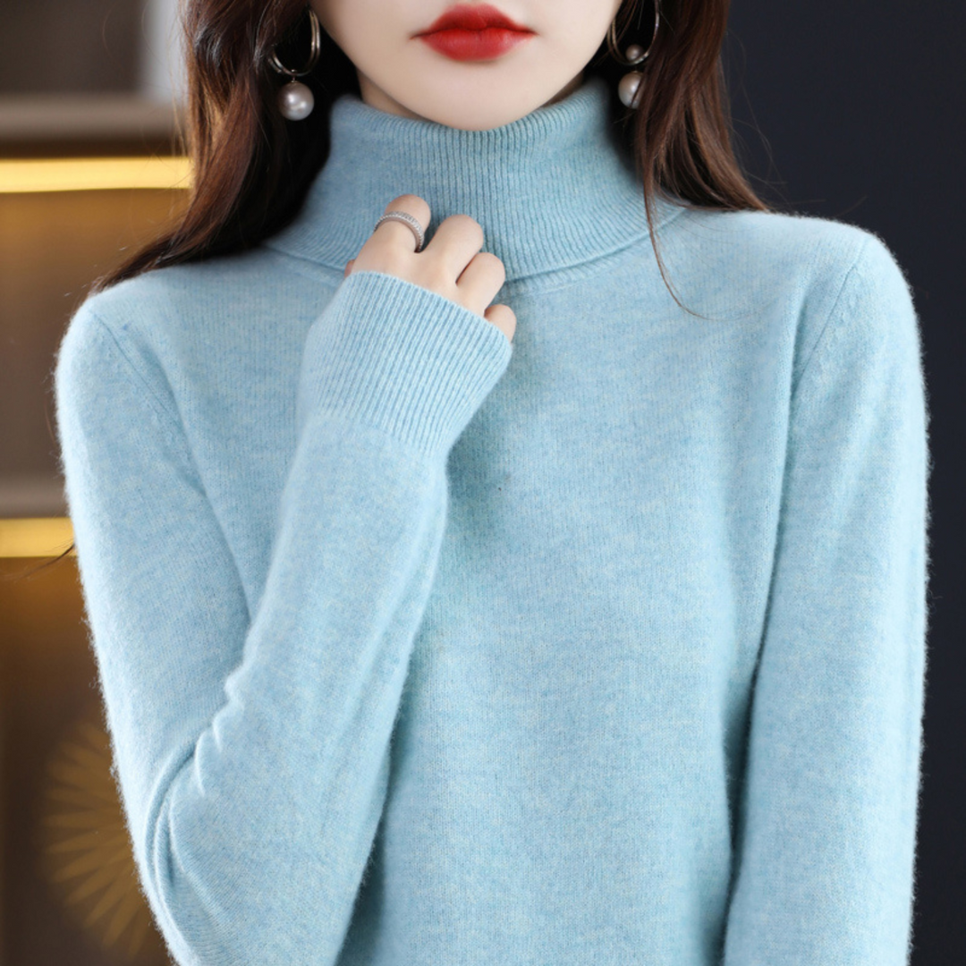 Women's Elena Cashmere Turtleneck in Black | Invictora.com