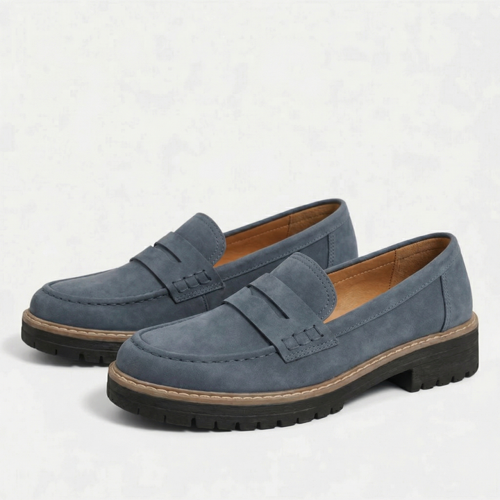 Women's Classic Comfort Loafers – Leather Look in Black | Invictora.com