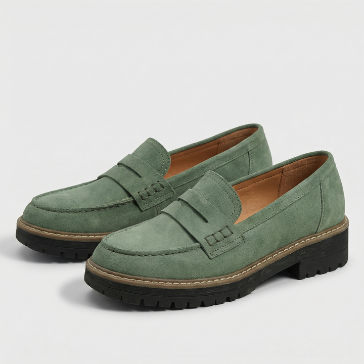 Women's Classic Comfort Loafers – Leather Look in Black | Invictora.com