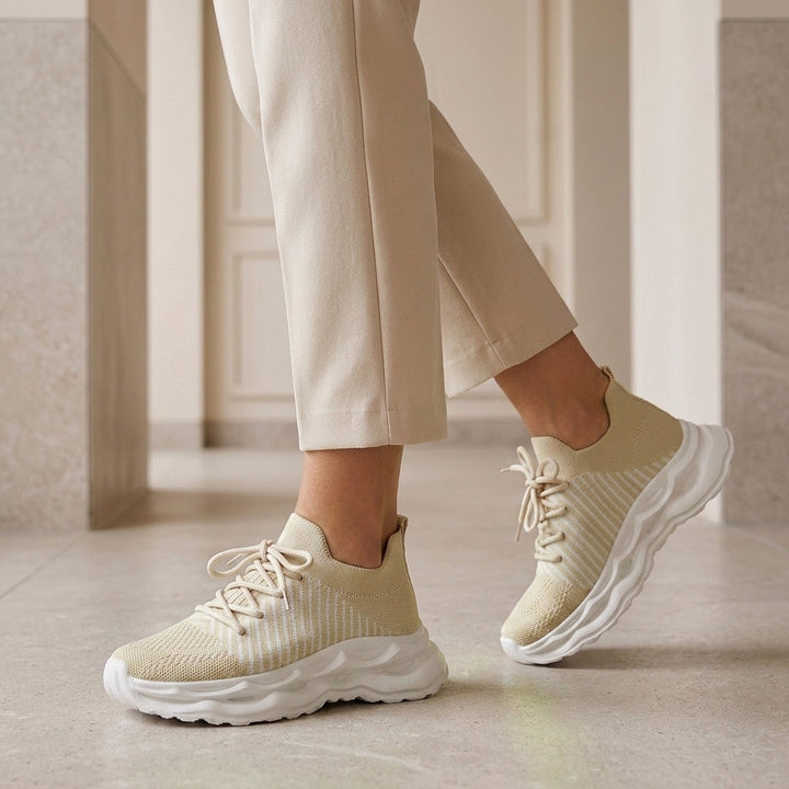 Women's Laura Orthopedic Sneakers product image | Invictora.com
