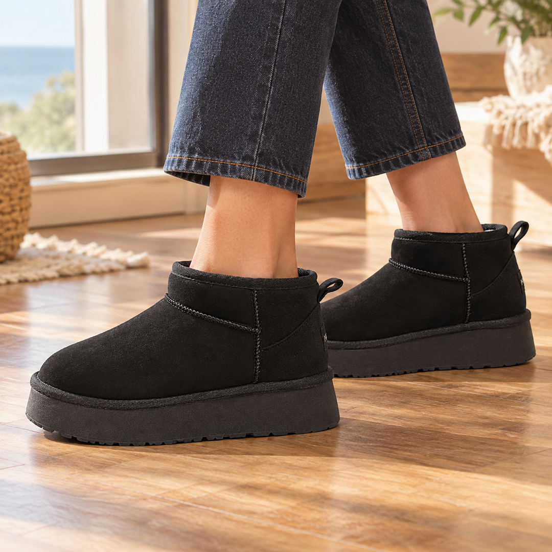 Accardi-Firenze Women's Platform Boots product image | Invictora.com