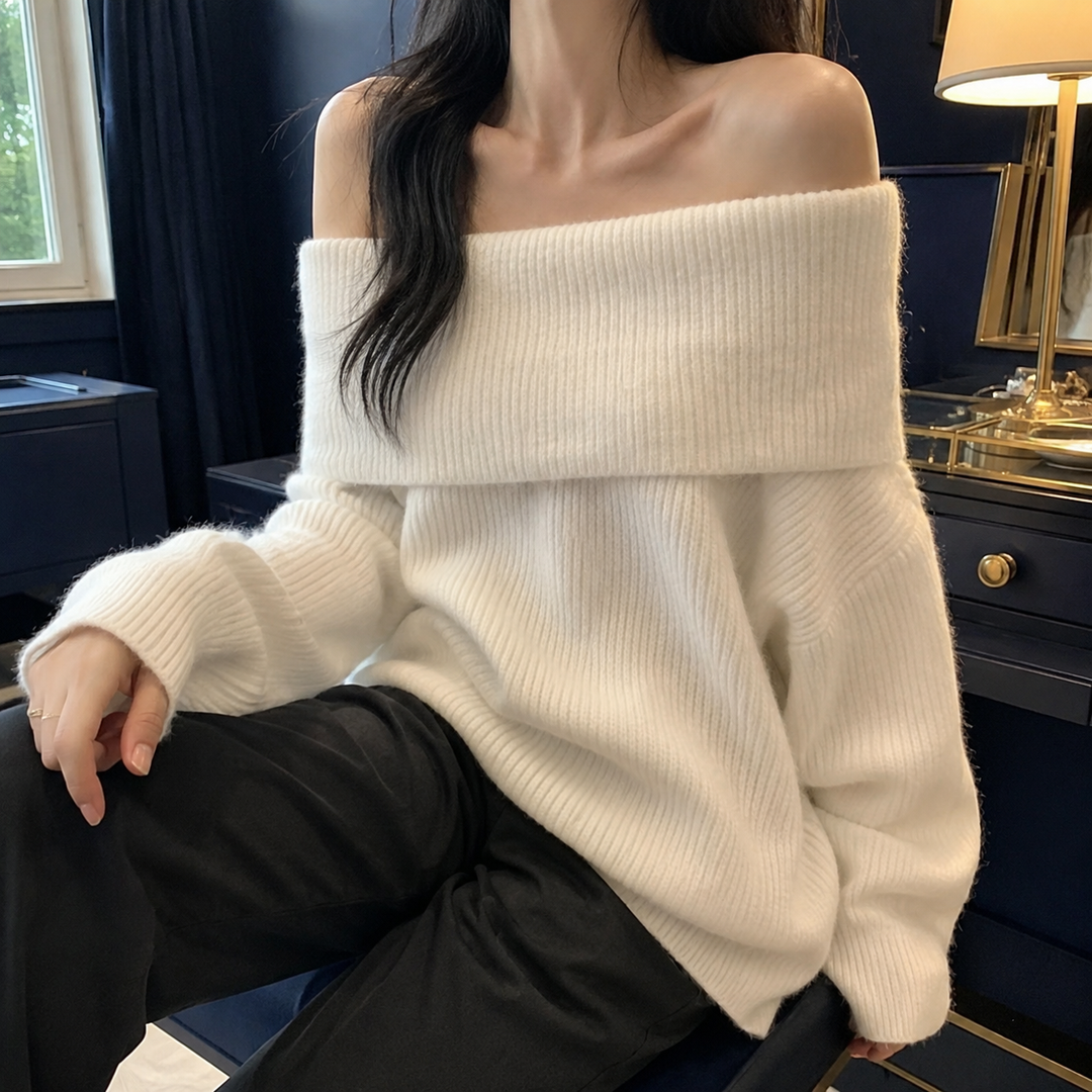 Women's Aubrey Off-Shoulder Sweater | Invictora.com