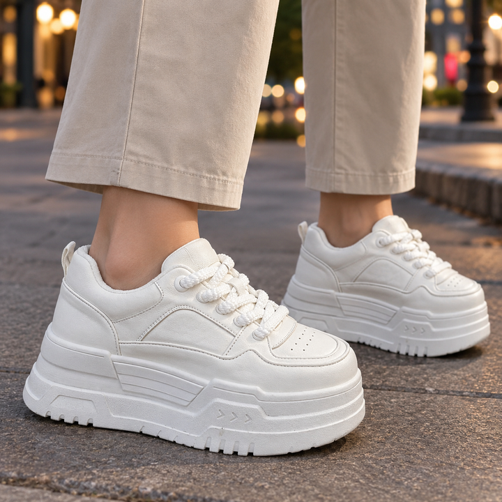 Women's Albizzi Platform Sneakers product image | Invictora.com