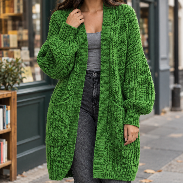 Women's Agnes-Faye Chunky Cardigan | Invictora.com
