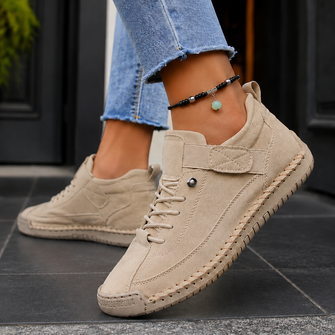 Women's Dandolo Orthopedic Sneakers in Beige | Invictora.com