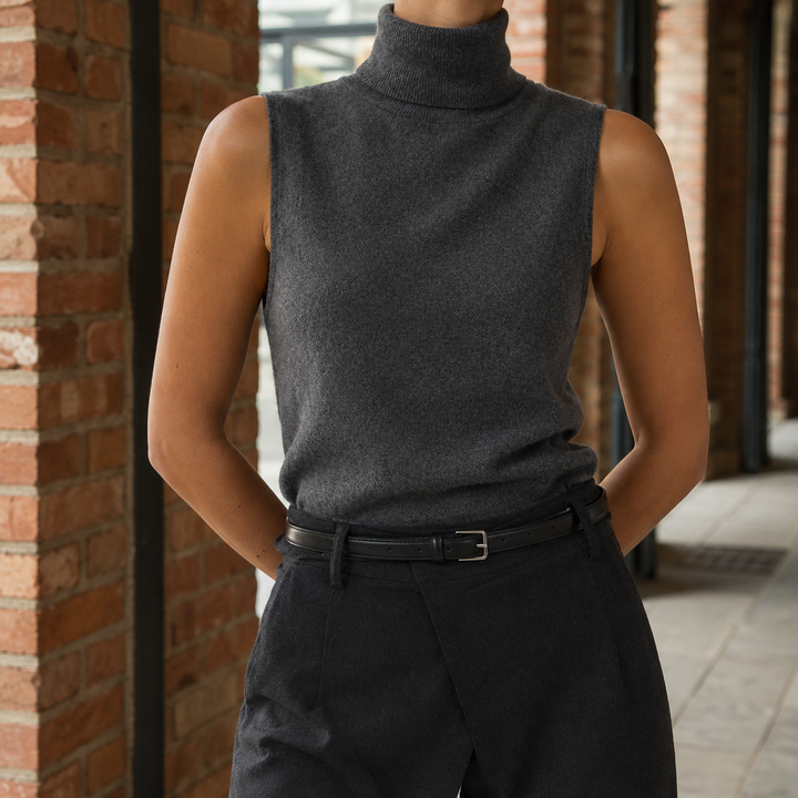 Women's Sabine-Skye Turtleneck Sweater | Invictora.com