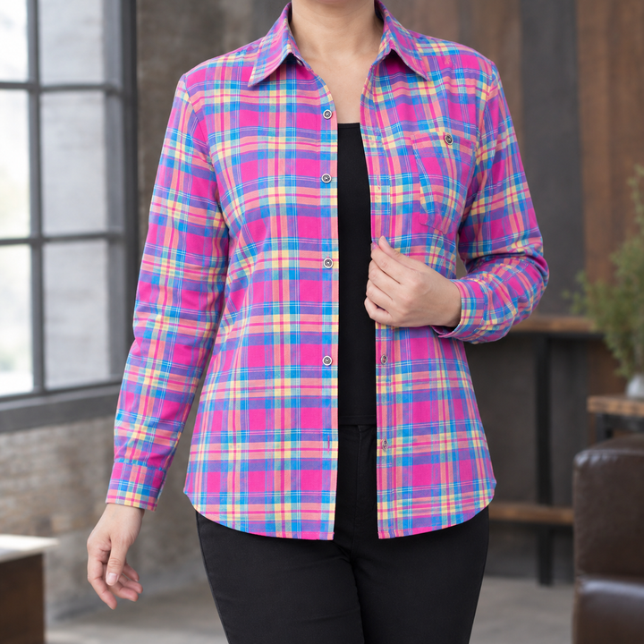 Women's Stephanie Relaxed Plaid Shirt | Invictora.com