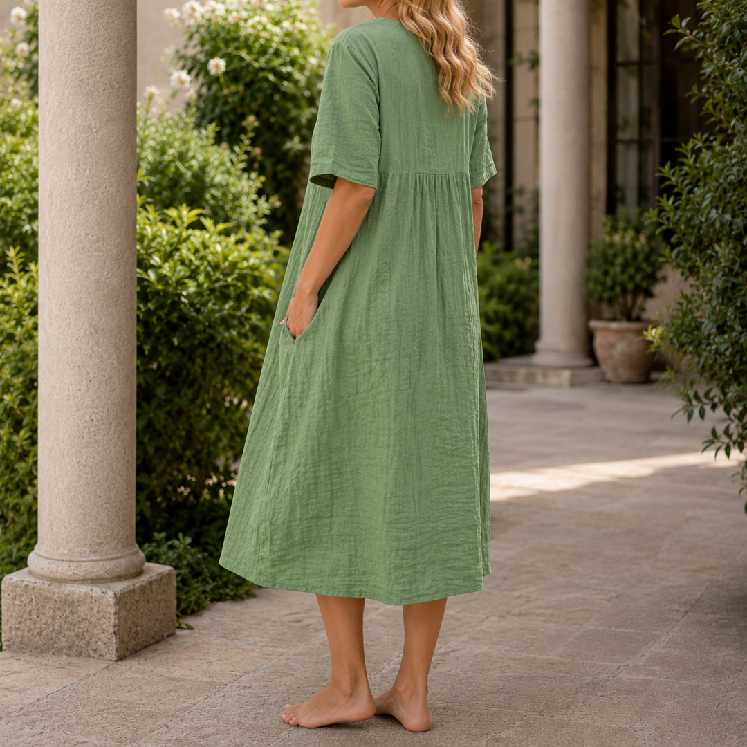 Women's Anouk-Kate Crinkle Midi Dress product image | Invictora.com