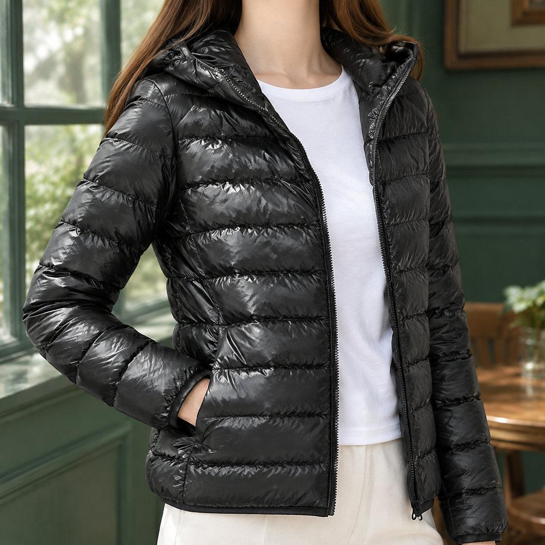 Women's Isabeau-Mae Cashmere Jacket in Black | Invictora.com
