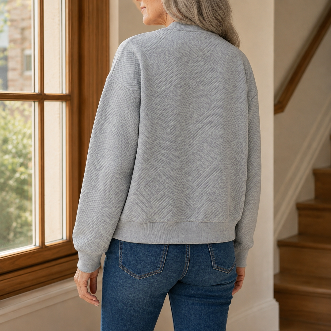 Women's Estella Textured Jacket in Light Gray | Invictora.com