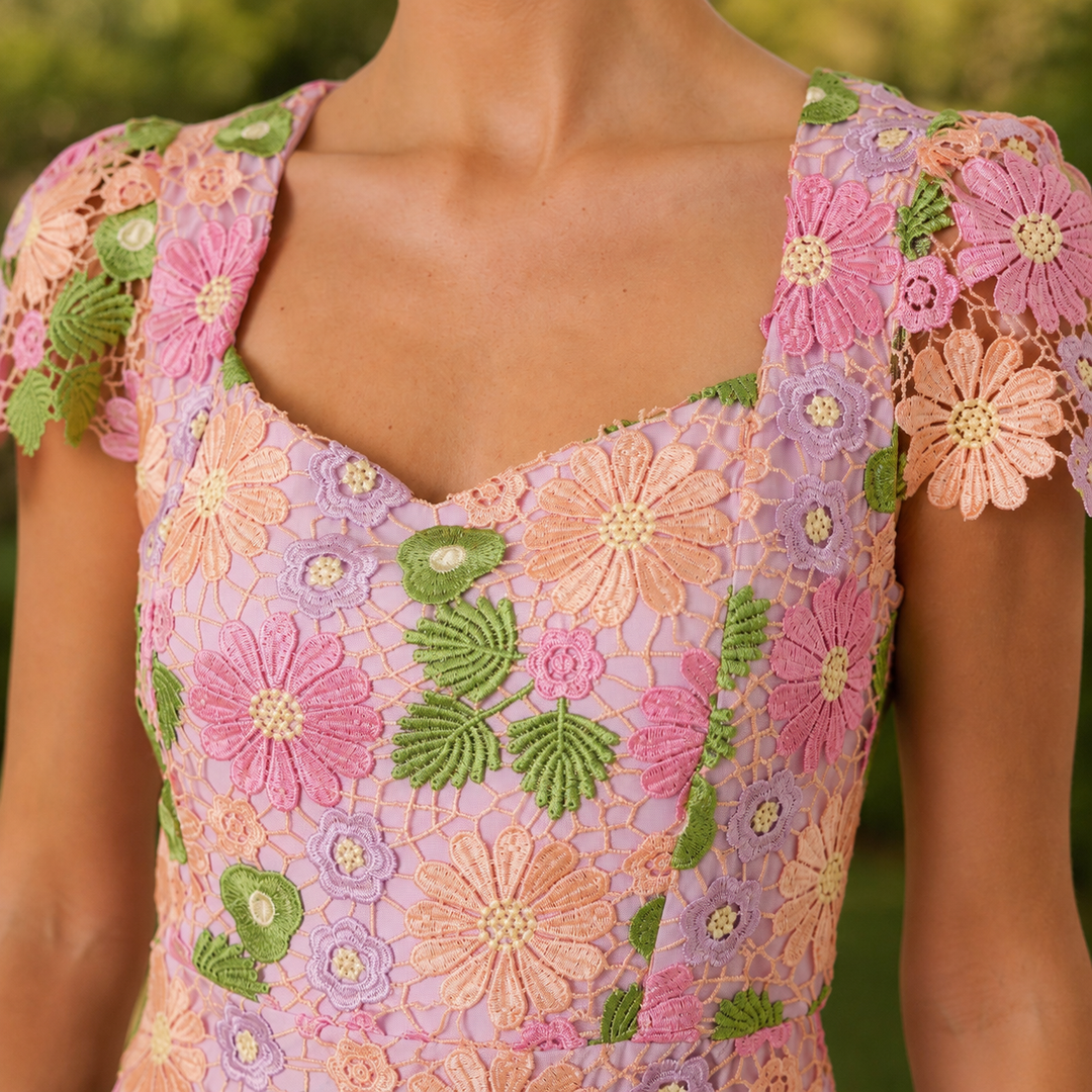 Women's Fenella-Jade Embroidered Midi Dress in Lavender Floral | Invictora.com