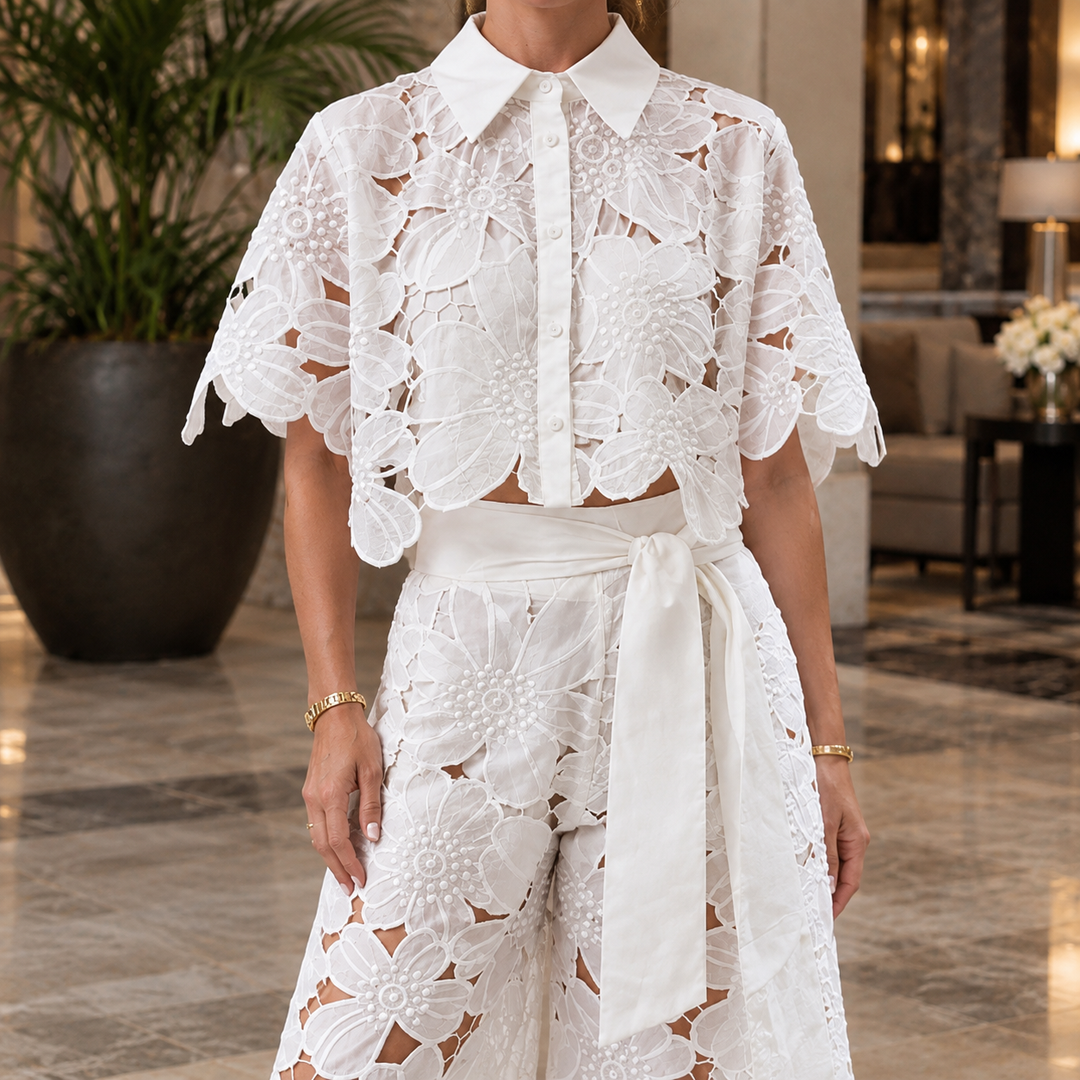 Women's Giulietta-Skye Cutout Set in White | Invictora.com