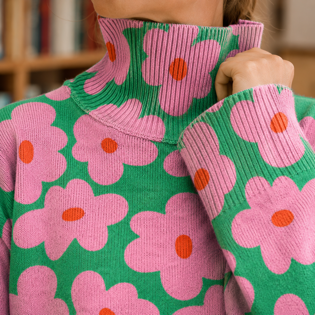 Women's Mireille-Jane Floral Sweater in Flower Pattern | Invictora.com