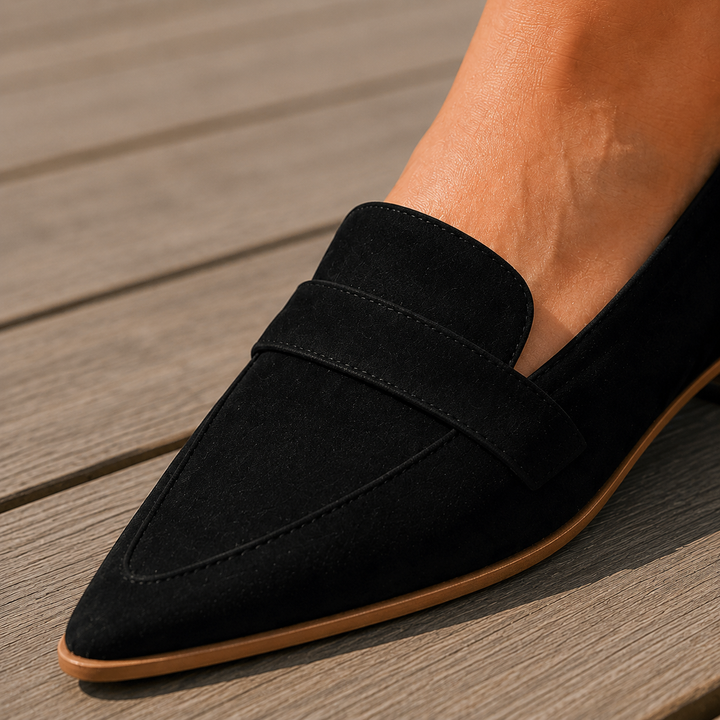 Women's Ravena Orthopedic Loafers in Black | Invictora.com