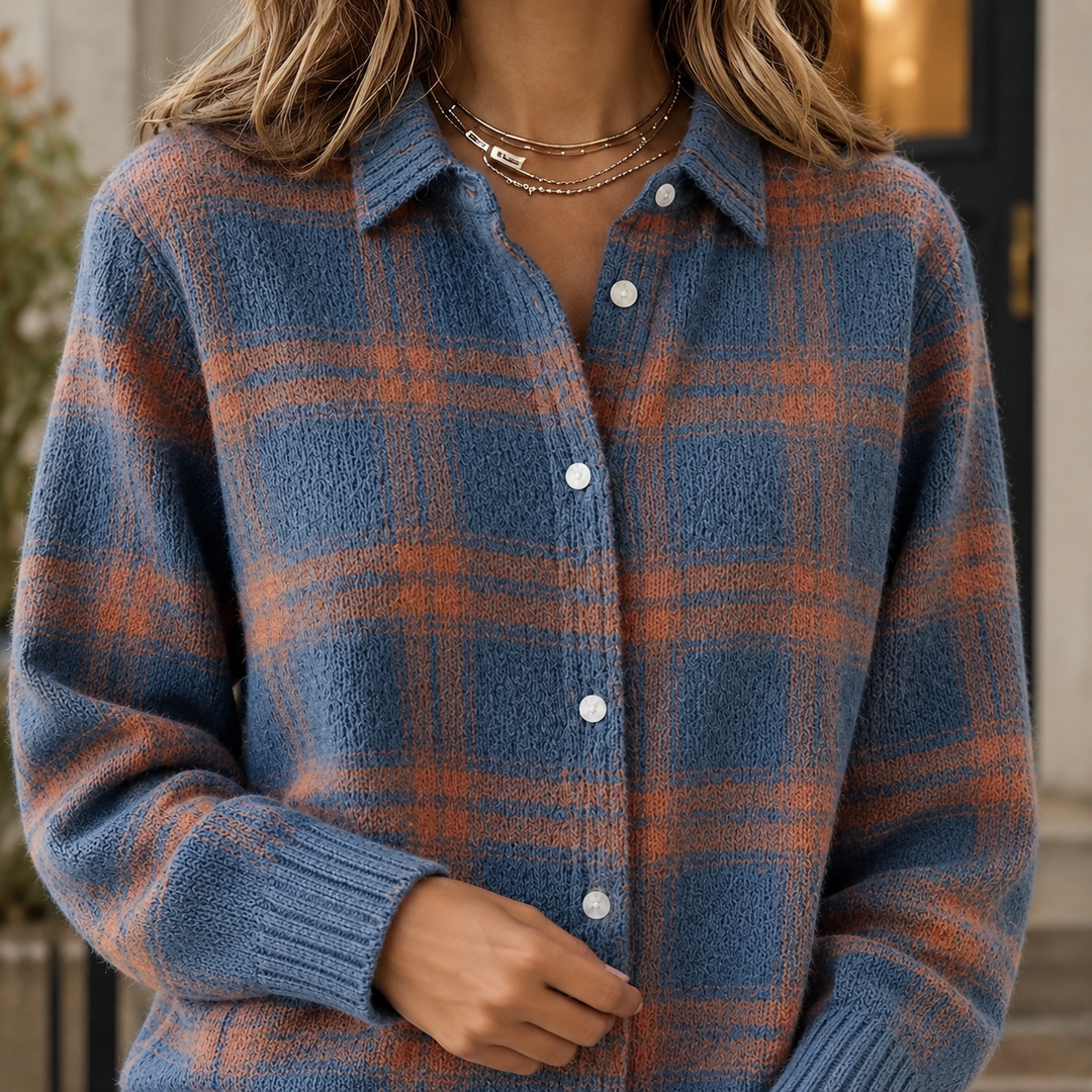 Women's Angelique-Claire Plaid Overshirt in Blue | Invictora.com