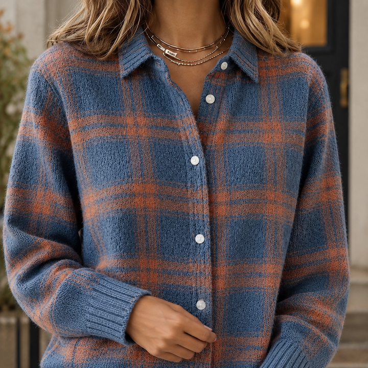 Women's Angelique-Claire Plaid Overshirt in Blue | Invictora.com