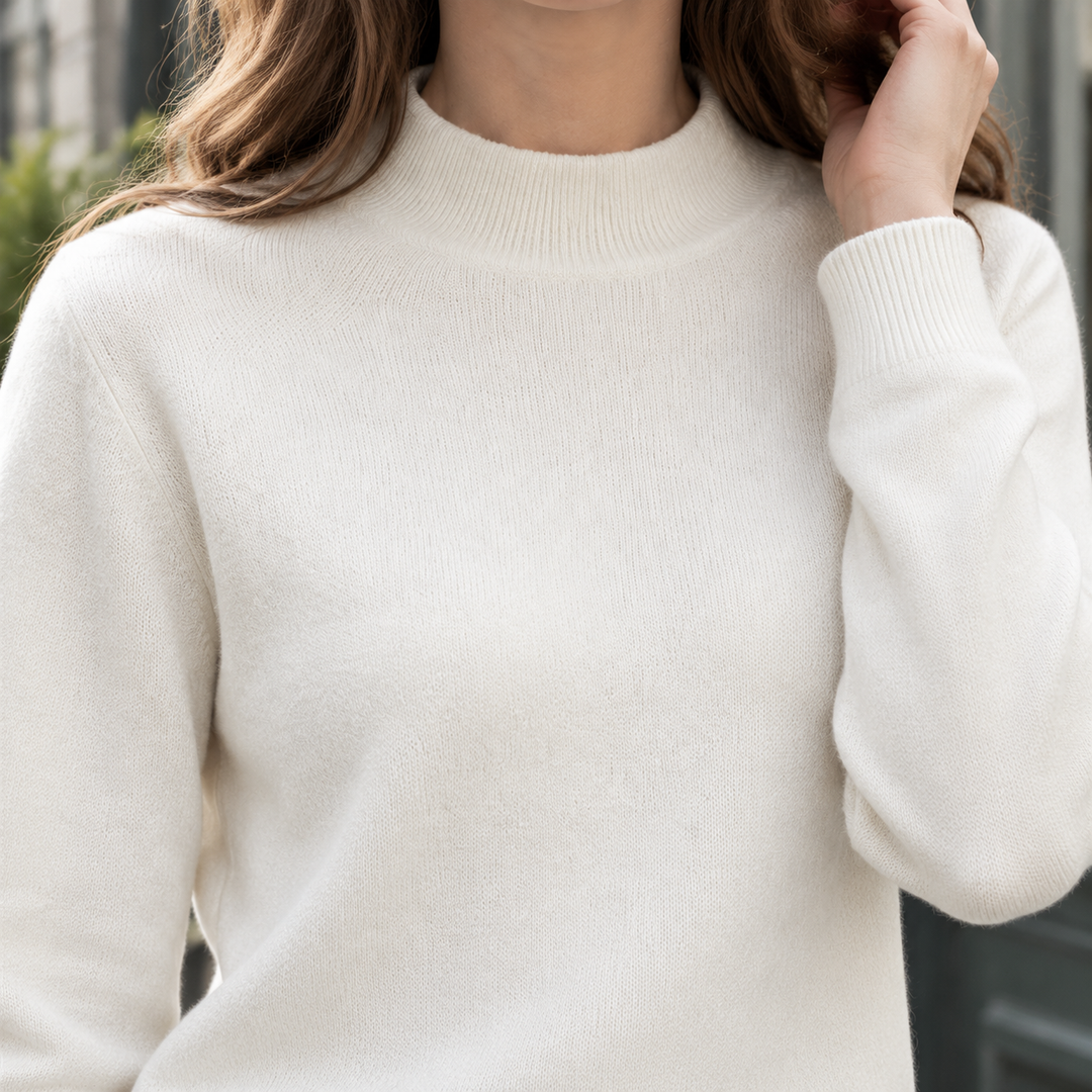 Women's Giulietta-June Mock Neck Sweater in White | Invictora.com