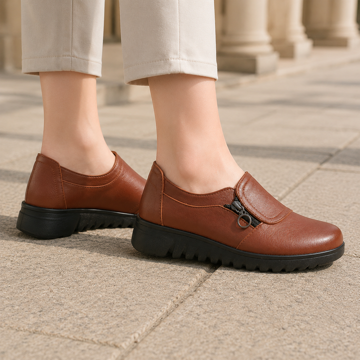Women's Reggiani Orthopedic Shoes in Brown | Invictora.com