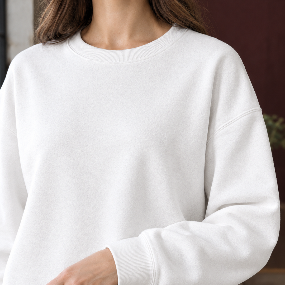 Women's Florence-Kate Relaxed Sweatshirt in White | Invictora.com