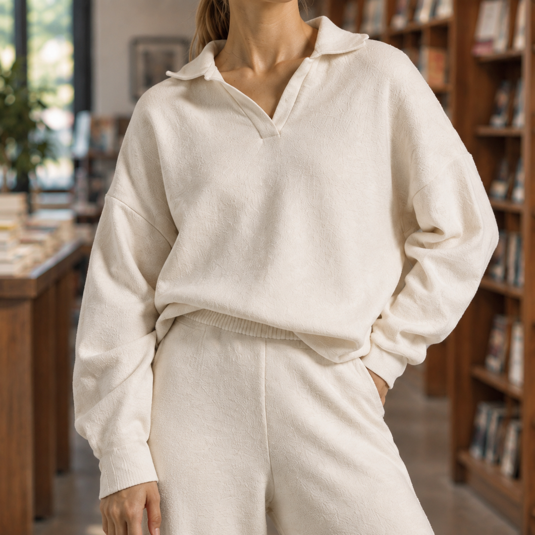 Women's Genevieve-Faye Relaxed Set in Off White | Invictora.com