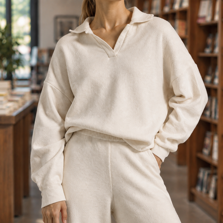 Women's Genevieve-Faye Relaxed Set in Off White | Invictora.com