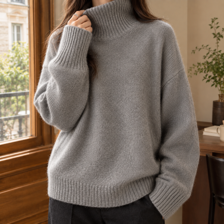 Women's Imogen-Elise Turtleneck Sweater in Gray | Invictora.com