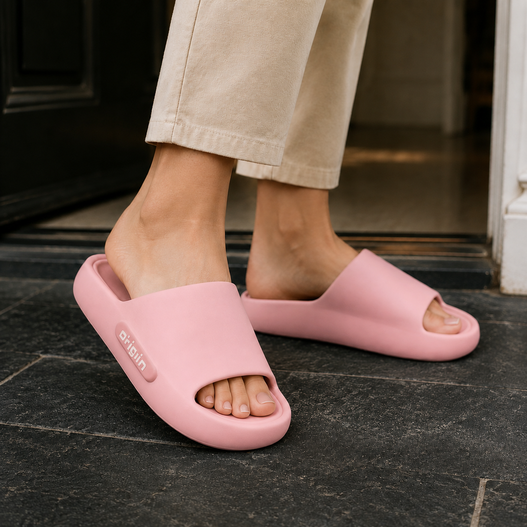 Women's Cagliari Cushioned Slides product image | Invictora.com