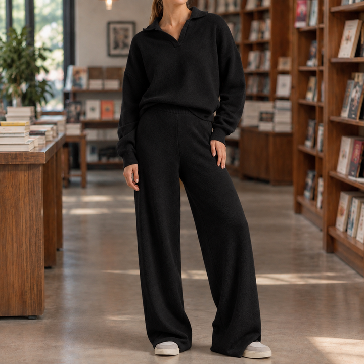 Women's Genevieve-Faye Relaxed Set in Off White | Invictora.com