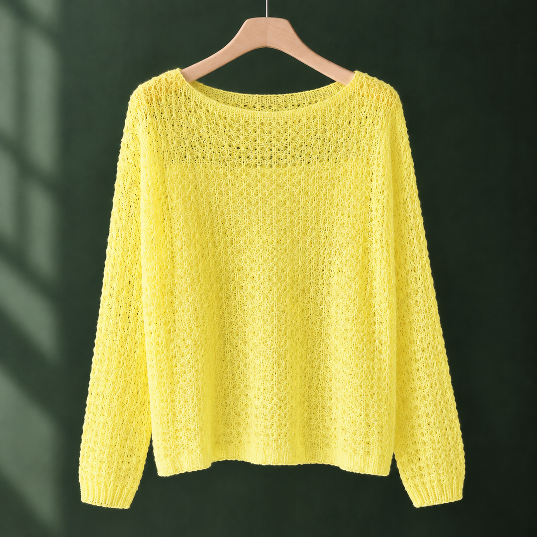 Women's Lara-Jade Openwork Sweater in White | Invictora.com