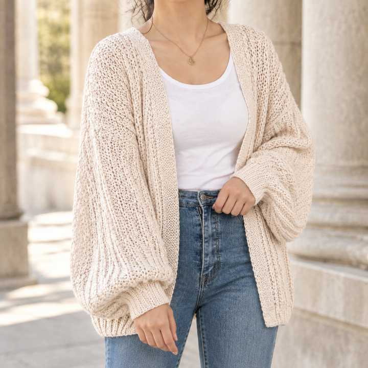 Women's Henriette-Lane Chunky Knit Cardigan in Gray | Invictora.com