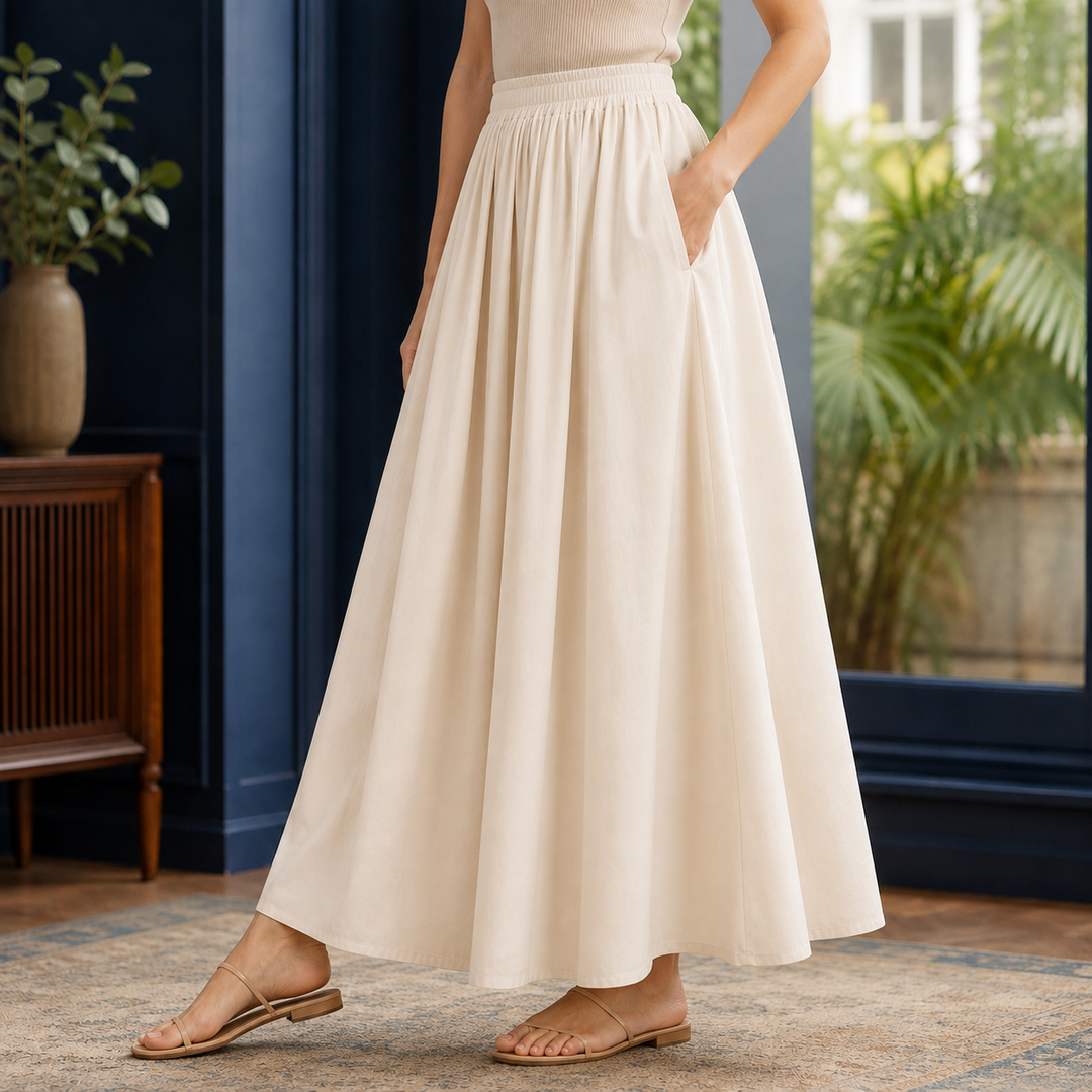 Women's Carlotta Gathered Maxi Skirt in White | Invictora.com