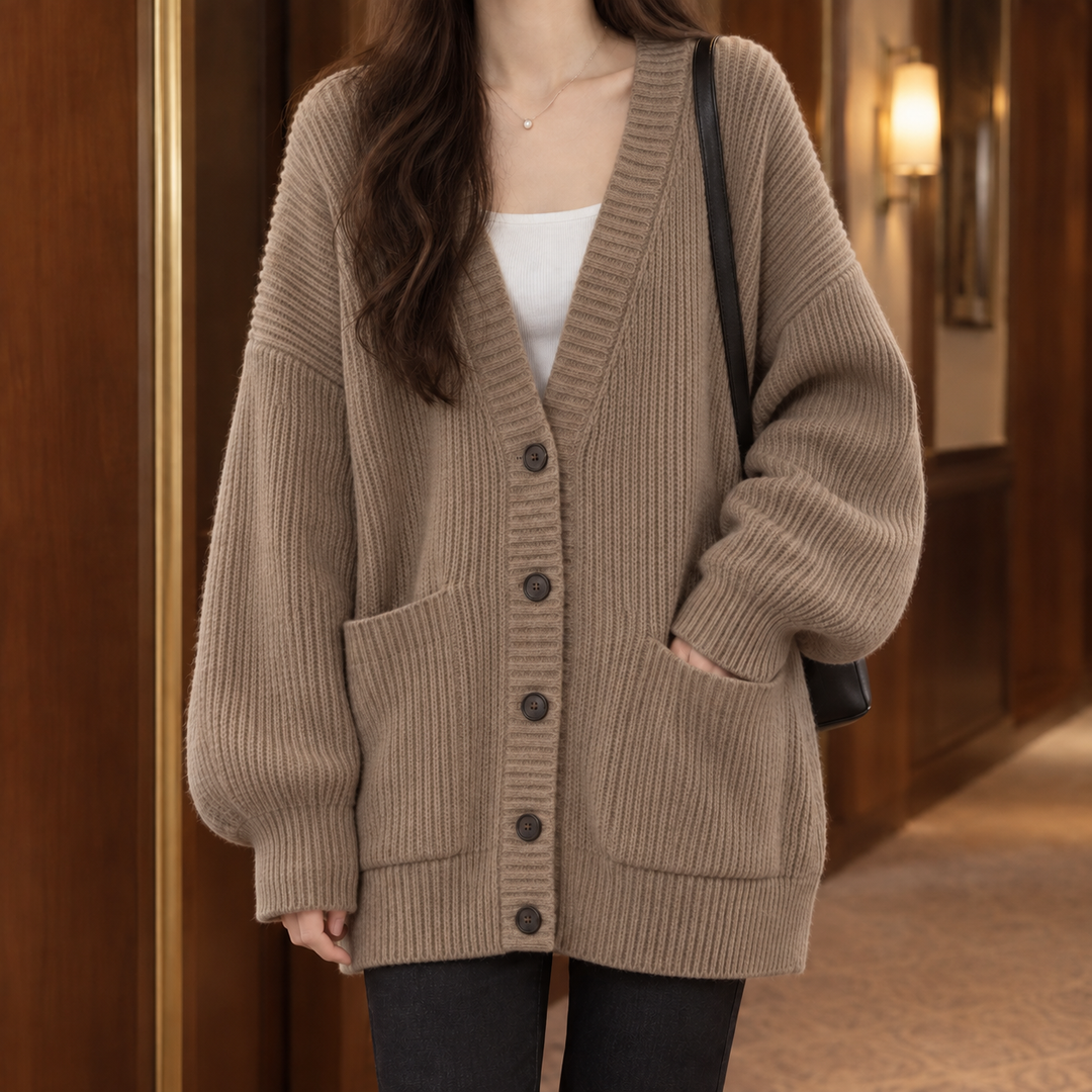 Women's Ines-Faye Ribbed Cardigan in White | Invictora.com