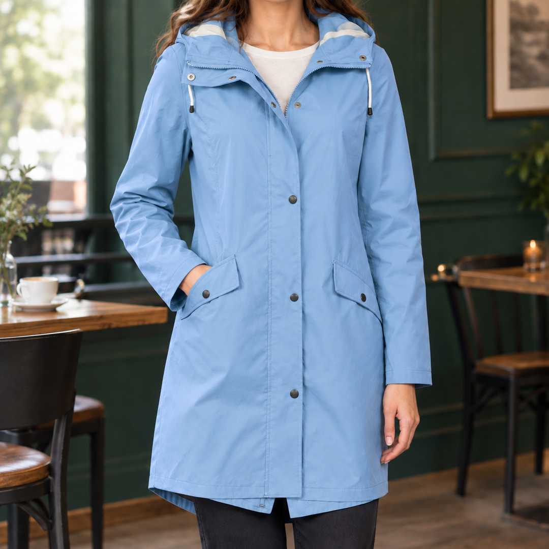 Women's Ottilie-Skye Hooded Jacket in Green | Invictora.com