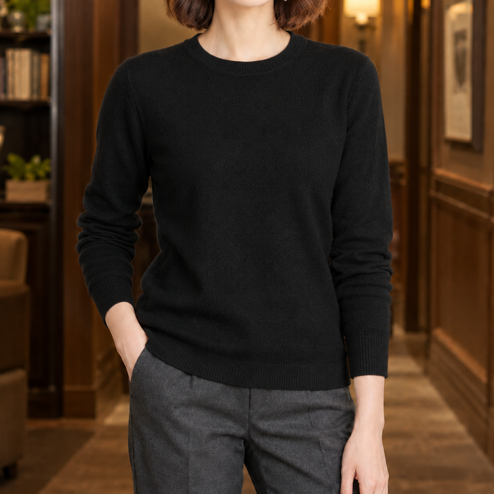 Women's Severine Crew Neck Sweater in White | Invictora.com