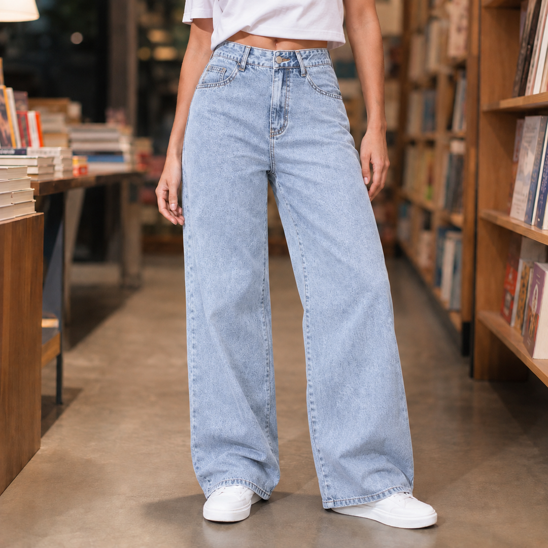 Women's Charlize Wide Leg Jeans in Black | Invictora.com