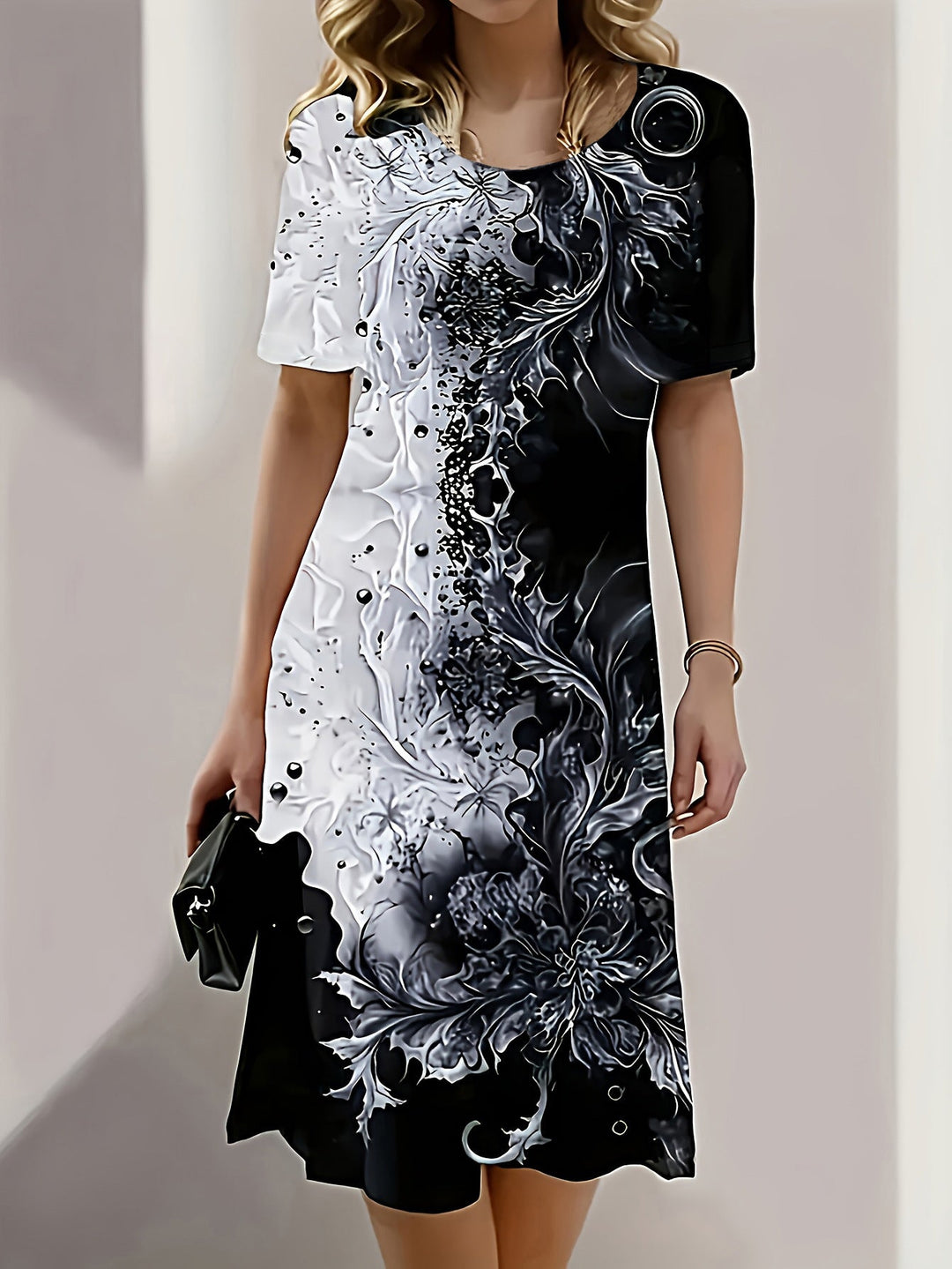 Women's Anouk Printed Dress in White | Invictora.com