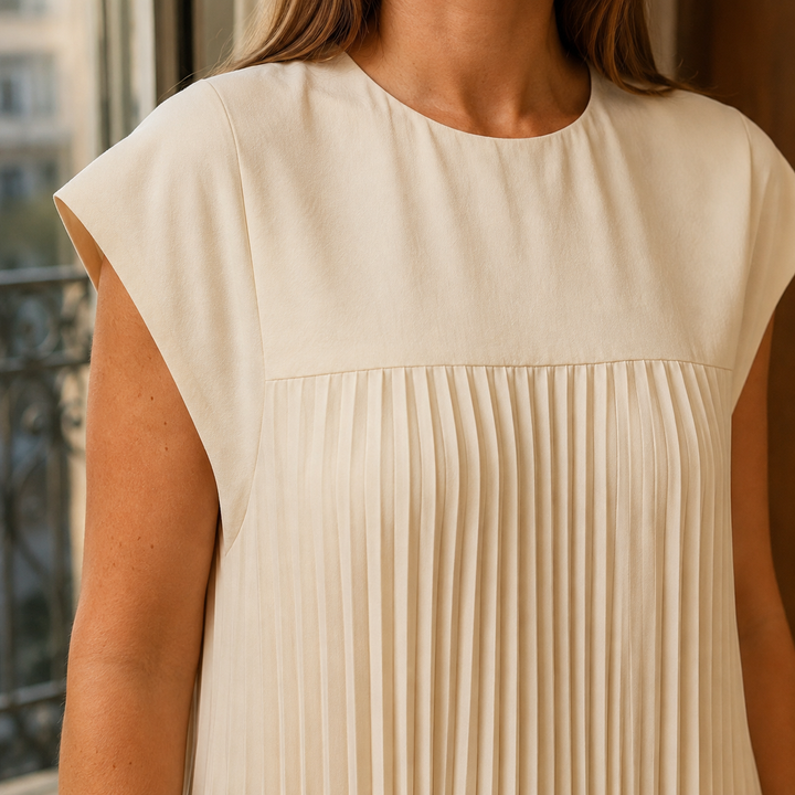 Women's Willa Pleated Maxi Dress product image | Invictora.com