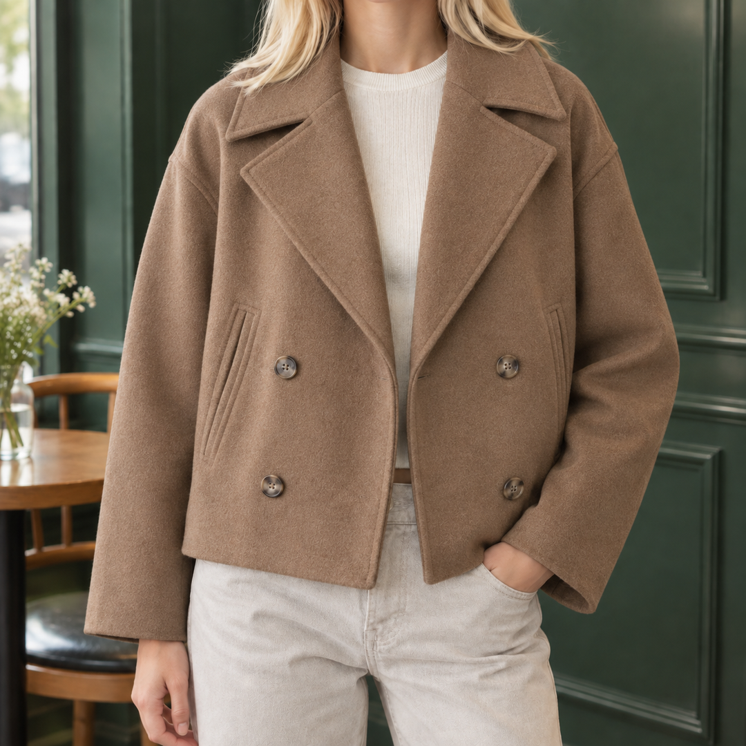 Women's Leonie-Hope Double-Breasted Jacket in Black | Invictora.com