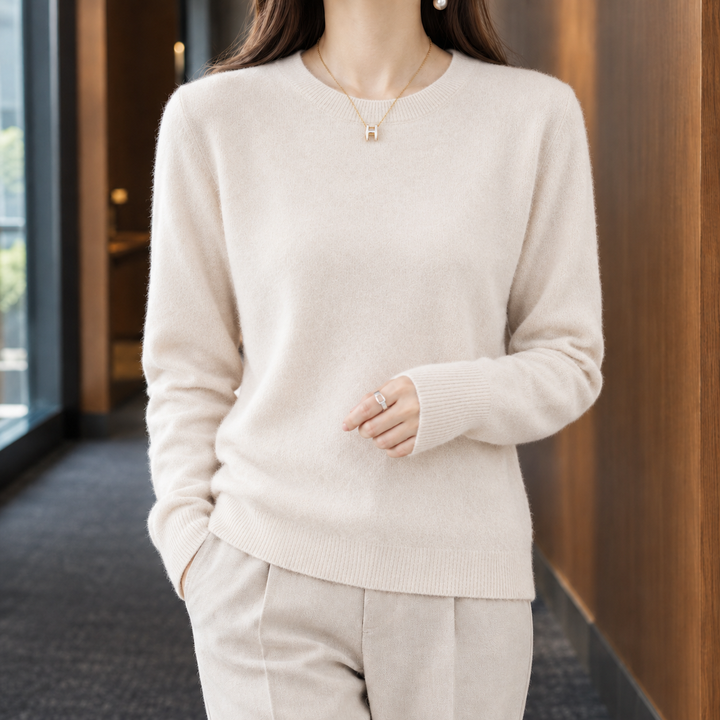 Women's Astrid-Faye Wool Sweater in Black | Invictora.com