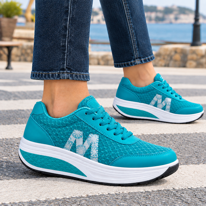 Women's Basile Orthopedic Sneakers in Black | Invictora.com