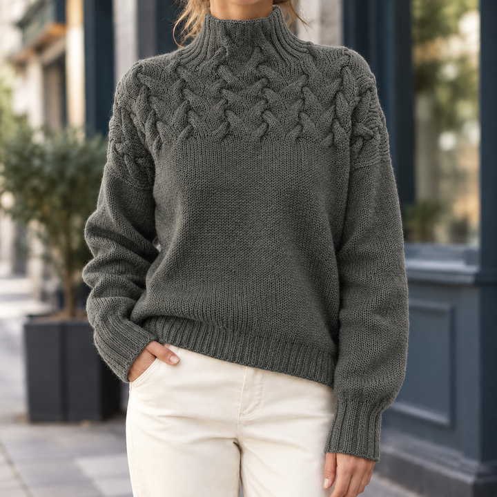 Women's Paloma-Marie Cable Knit Sweater in White | Invictora.com