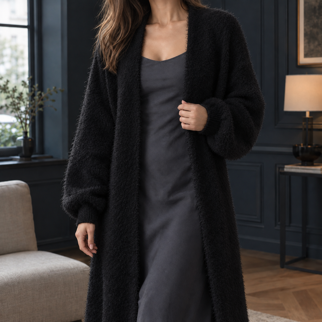 Women's Isla-Grace Longline Cardigan in White | Invictora.com