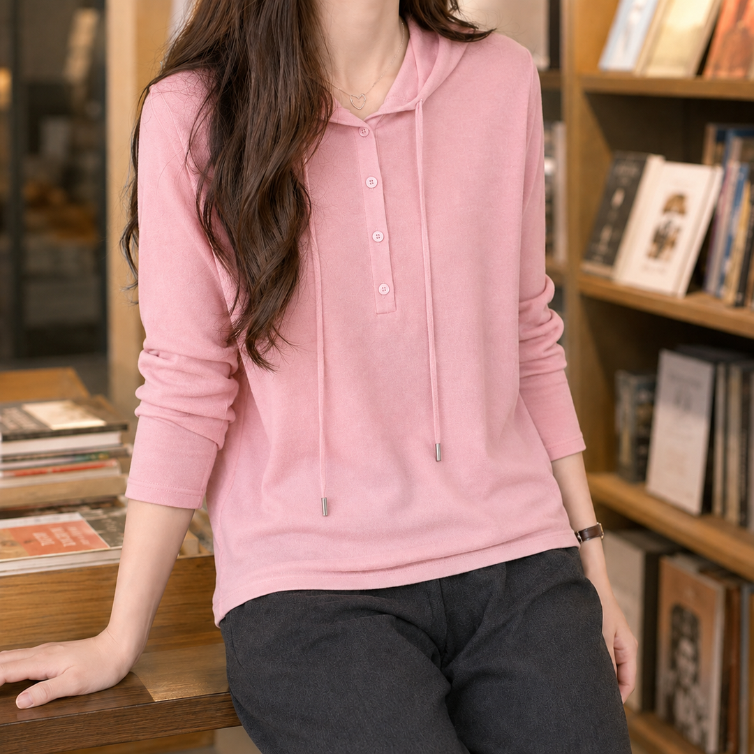 Women's Aiglon Merino Hoodie in Black | Invictora.com