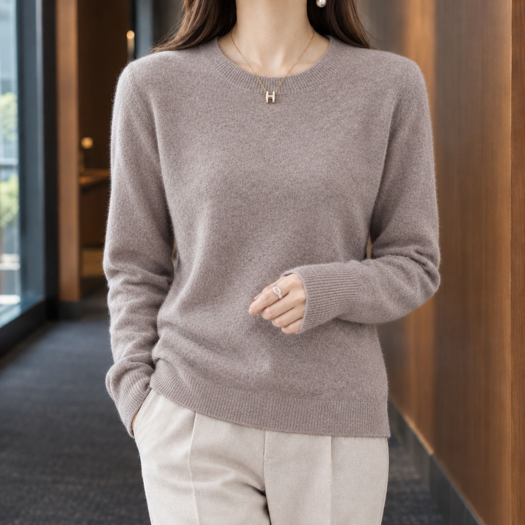 Women's Astrid-Faye Wool Sweater in Black | Invictora.com
