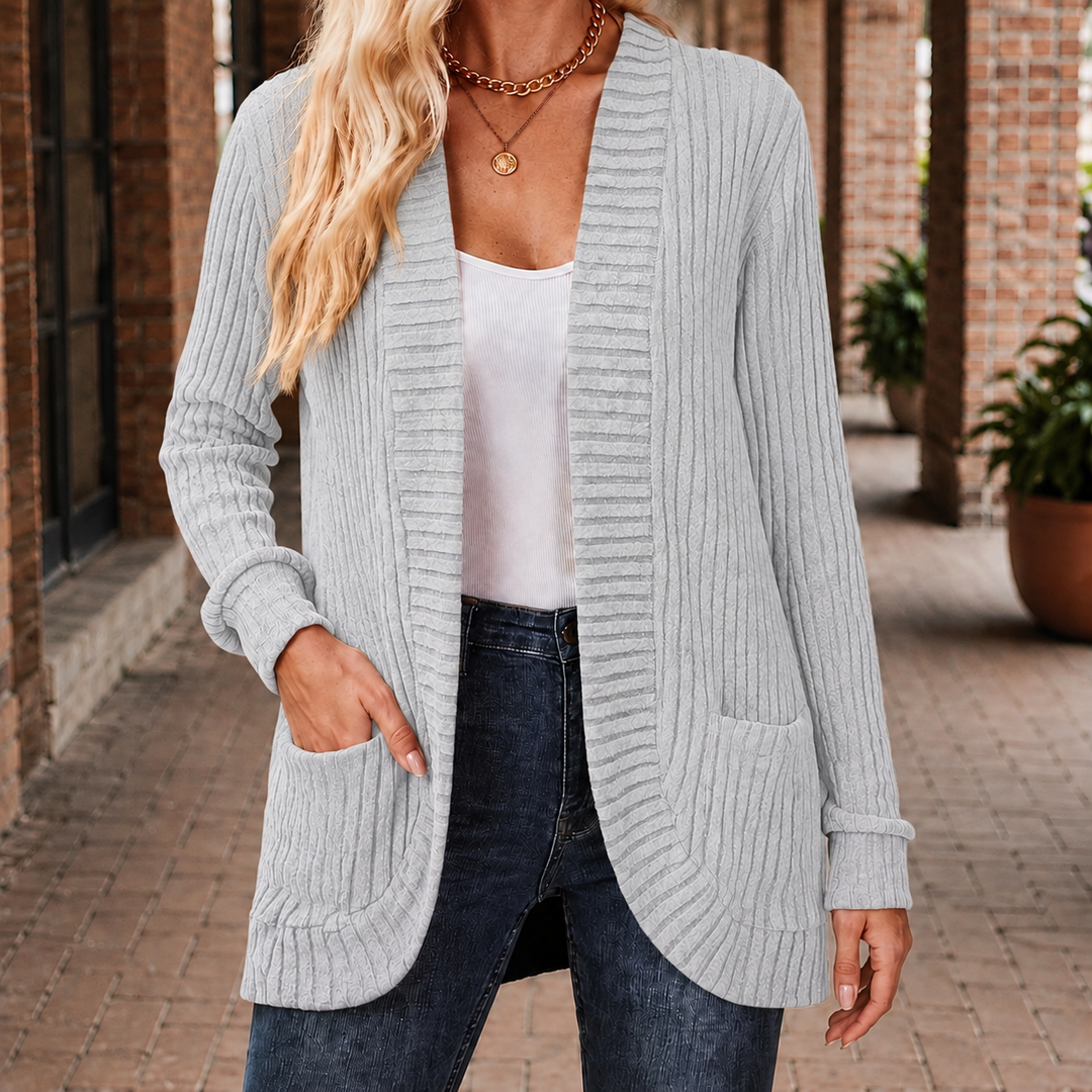 Women's Grace-Kate Ribbed Cardigan in Black | Invictora.com