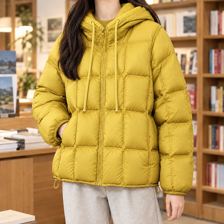 Women's Ines-Mae Quilted Jacket in Classic Black | Invictora.com