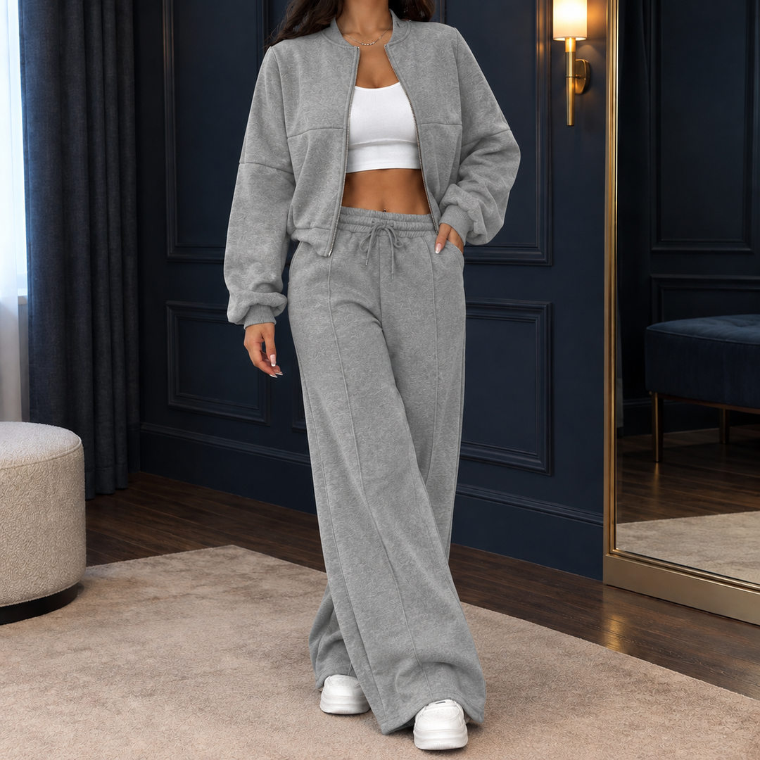 Women's Estelle-Jade Relaxed Set in Apricot | Invictora.com