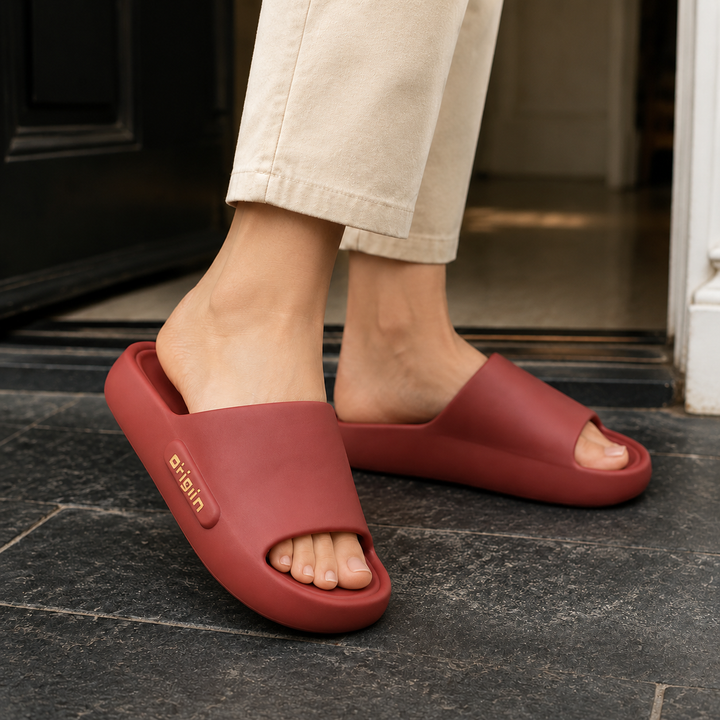 Women's Cagliari Cushioned Slides in Green | Invictora.com